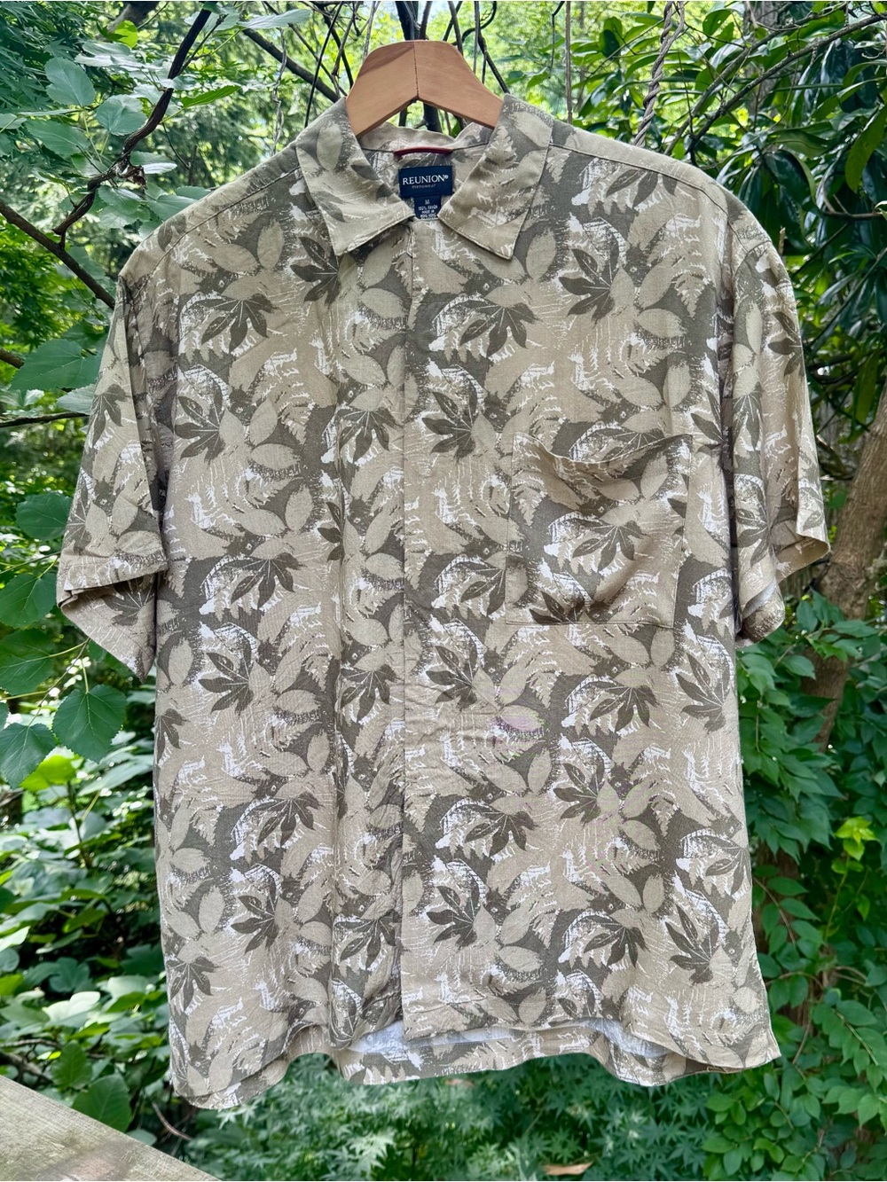 Reunion Men's Hawaiian Green/Khaki Shirt
